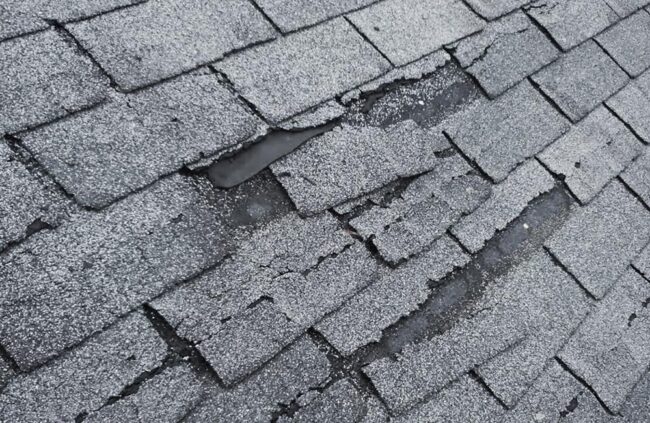shingle-cracks-roofing-repairs-in-new-york shingle roofs new york