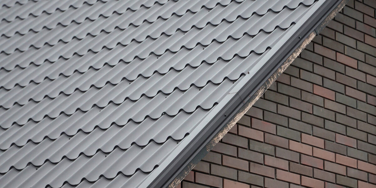 Metal Roof Vs Shingles Cost